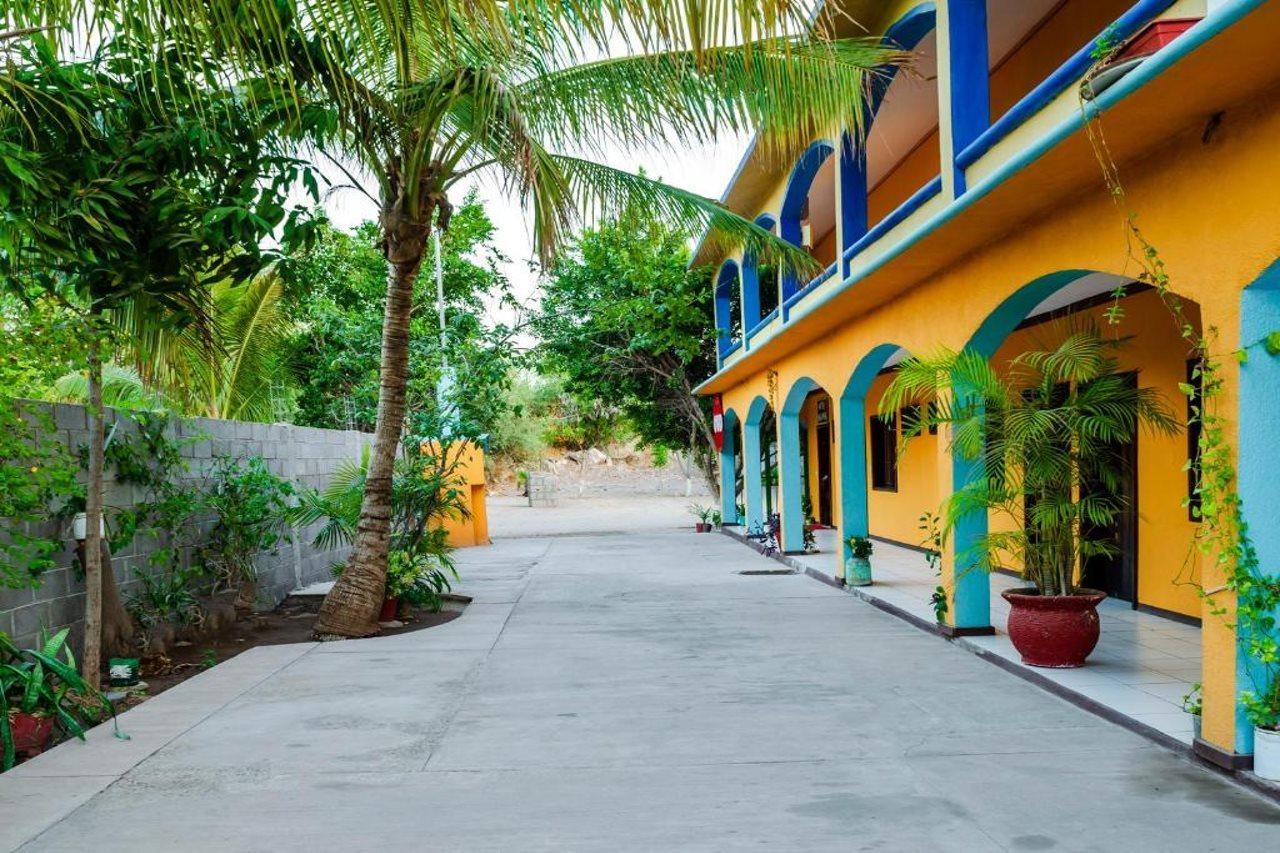 Oyo Hotel Miramar, Loreto โลเรโต ภายนอก รูปภาพ